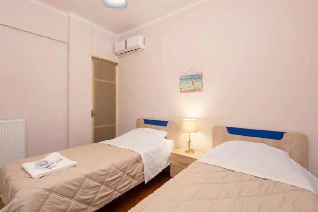 Private Pristine Balcony Home- Heart Of The Center سالونيك المظهر الخارجي الصورة